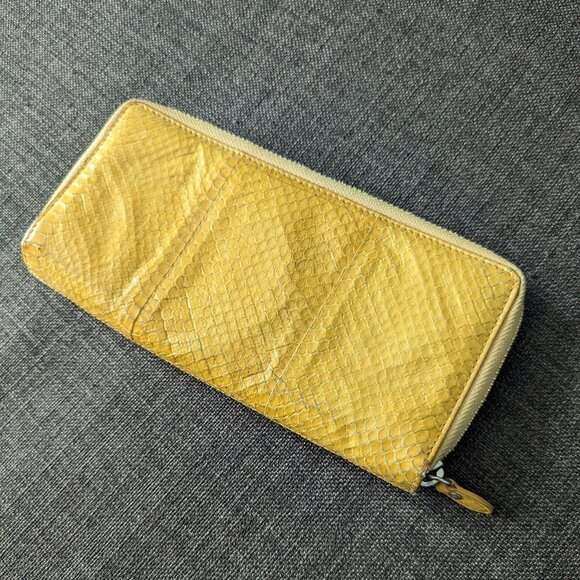 Francesco Biasia Yellow Snakeskin and Leather Wallet with Silver Toned Hardware - Picture 2 of 12